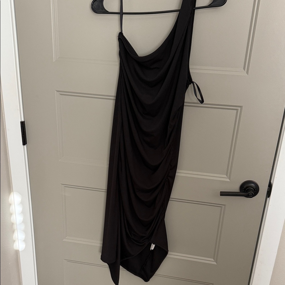 Elegant Black Draped Women's Dress